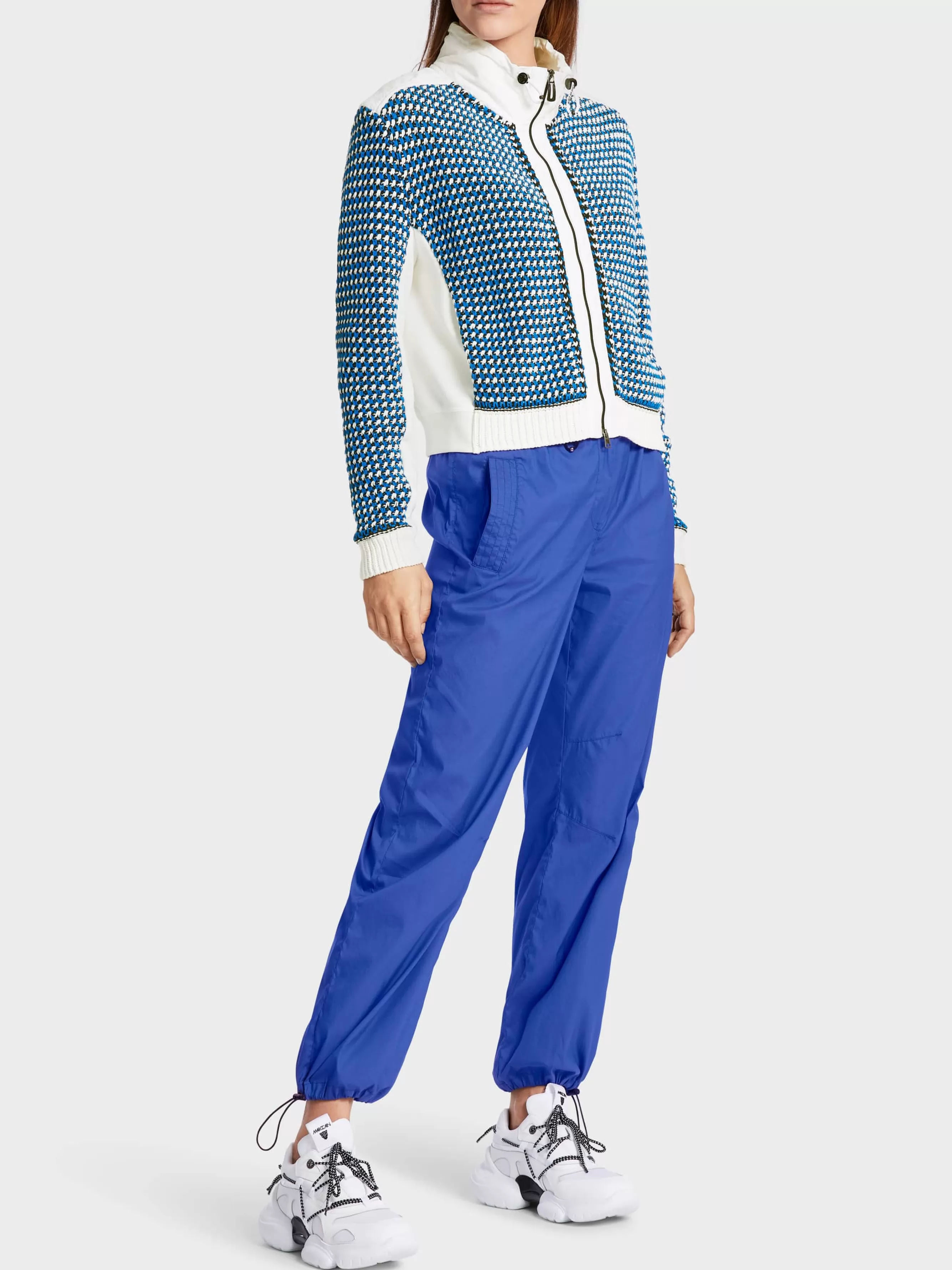 Marc Cain Jacken | Strick-CARDIGAN MIT ZIPP KNITTED IN GERMANY bright royal blue