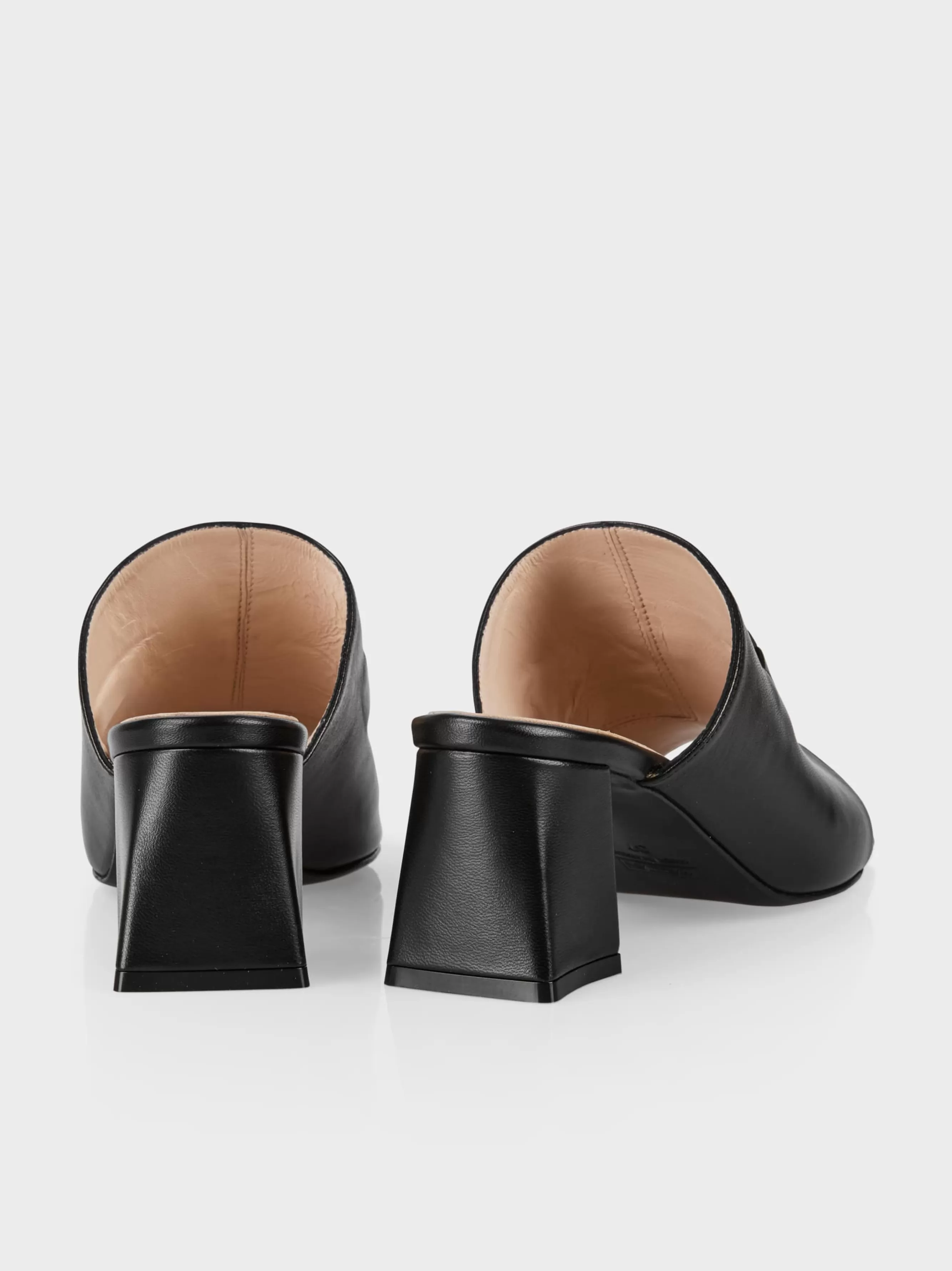 Marc Cain Schuhe-ELEGANTE MULES "RETHINK TOGETHER" black