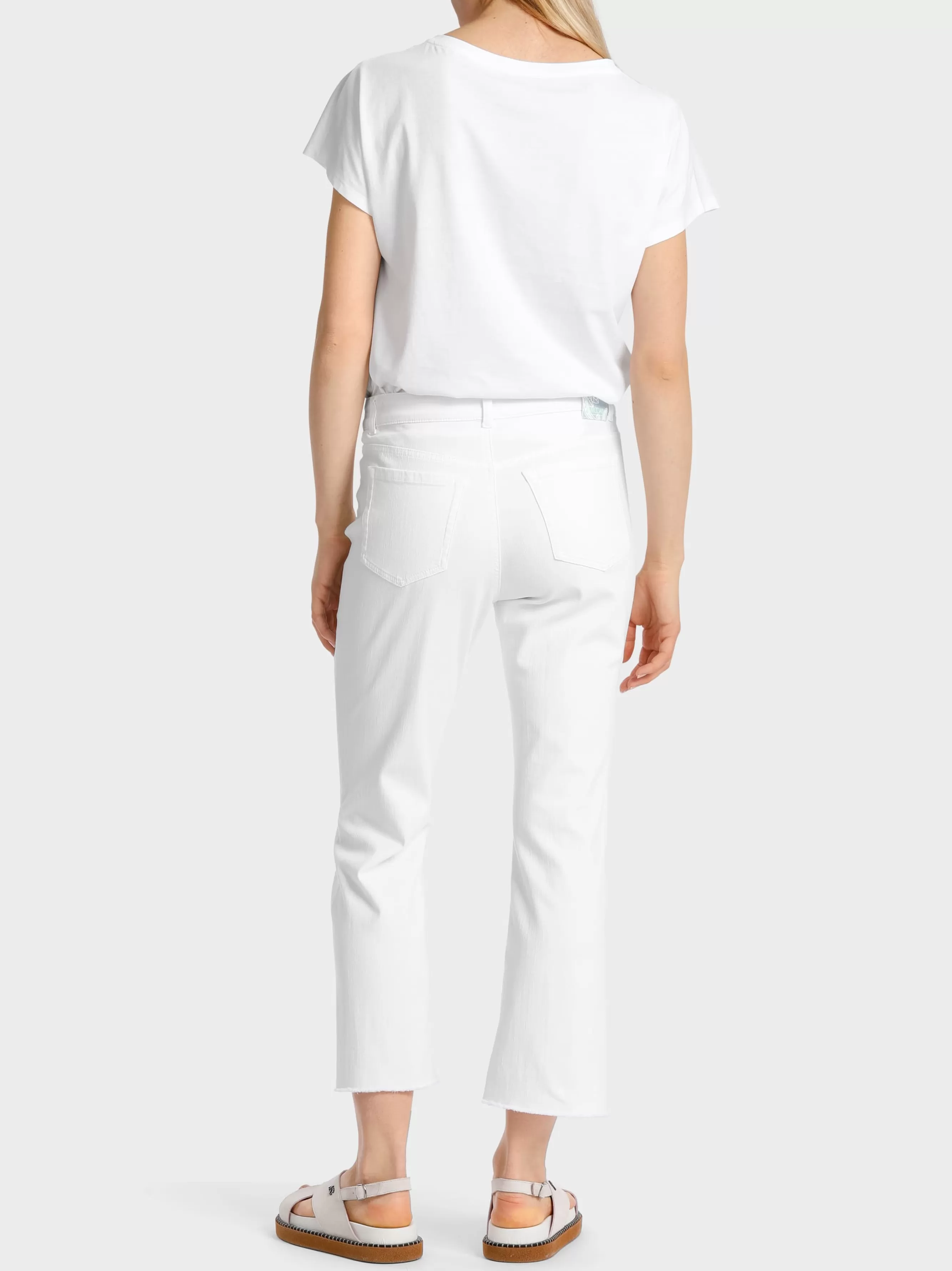 Marc Cain Jeans-JEANS “RETHINK TOGETHER” – MODELL FORLI white