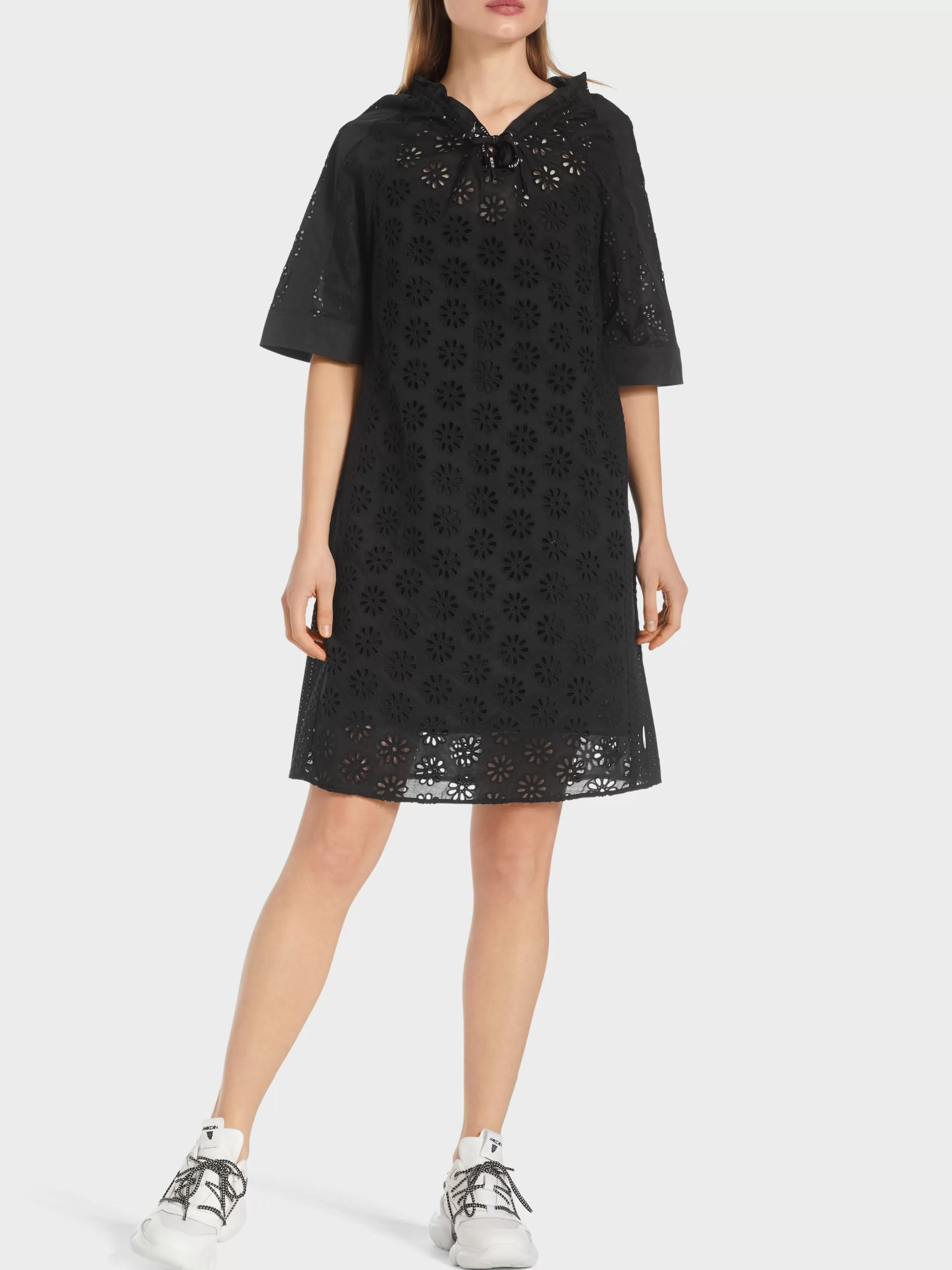 Marc Cain Kleider-KLEID MIT LOCHSTICKEREI black