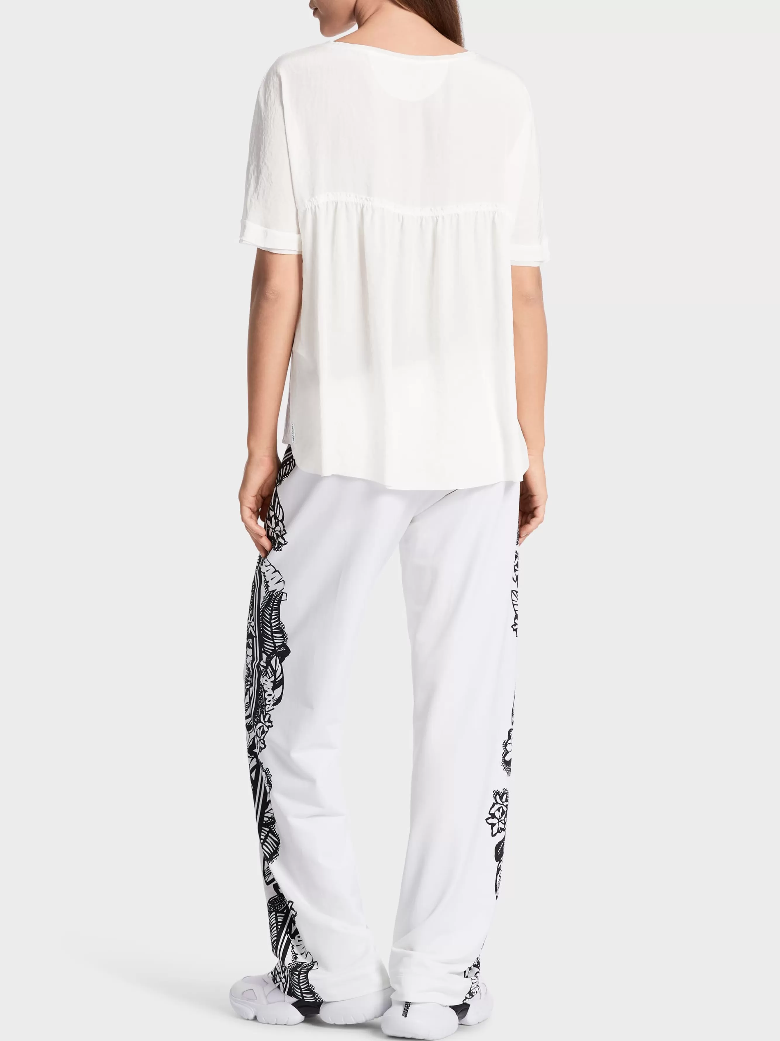 Marc Cain Blusen & Tuniken-LEICHTE BLUSE MIT KIMONO-ÄRMEL off-white