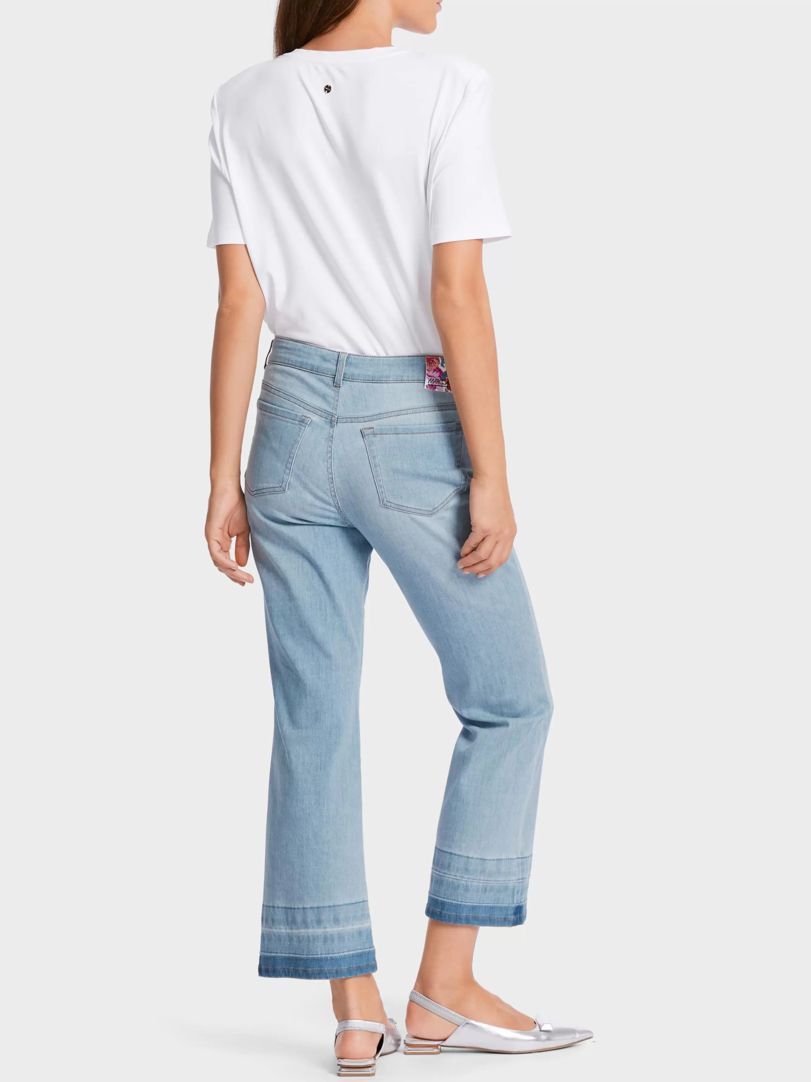 Marc Cain Jeans-MODELL FORLI MIT PERLEN-DETAIL baby blue