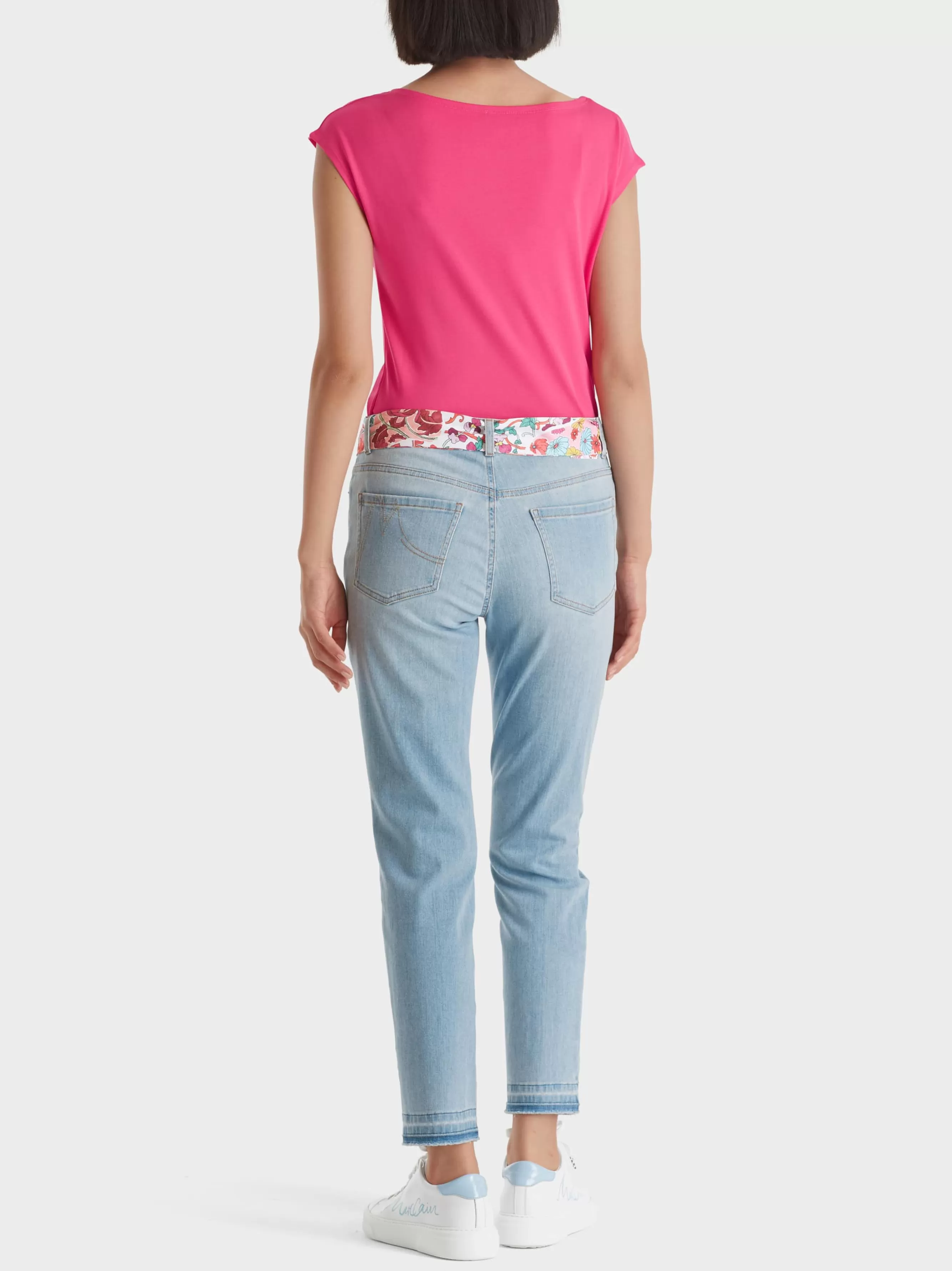 Marc Cain Jeans-MODELL SILEA MIT BINDEGÜRTEL baby blue