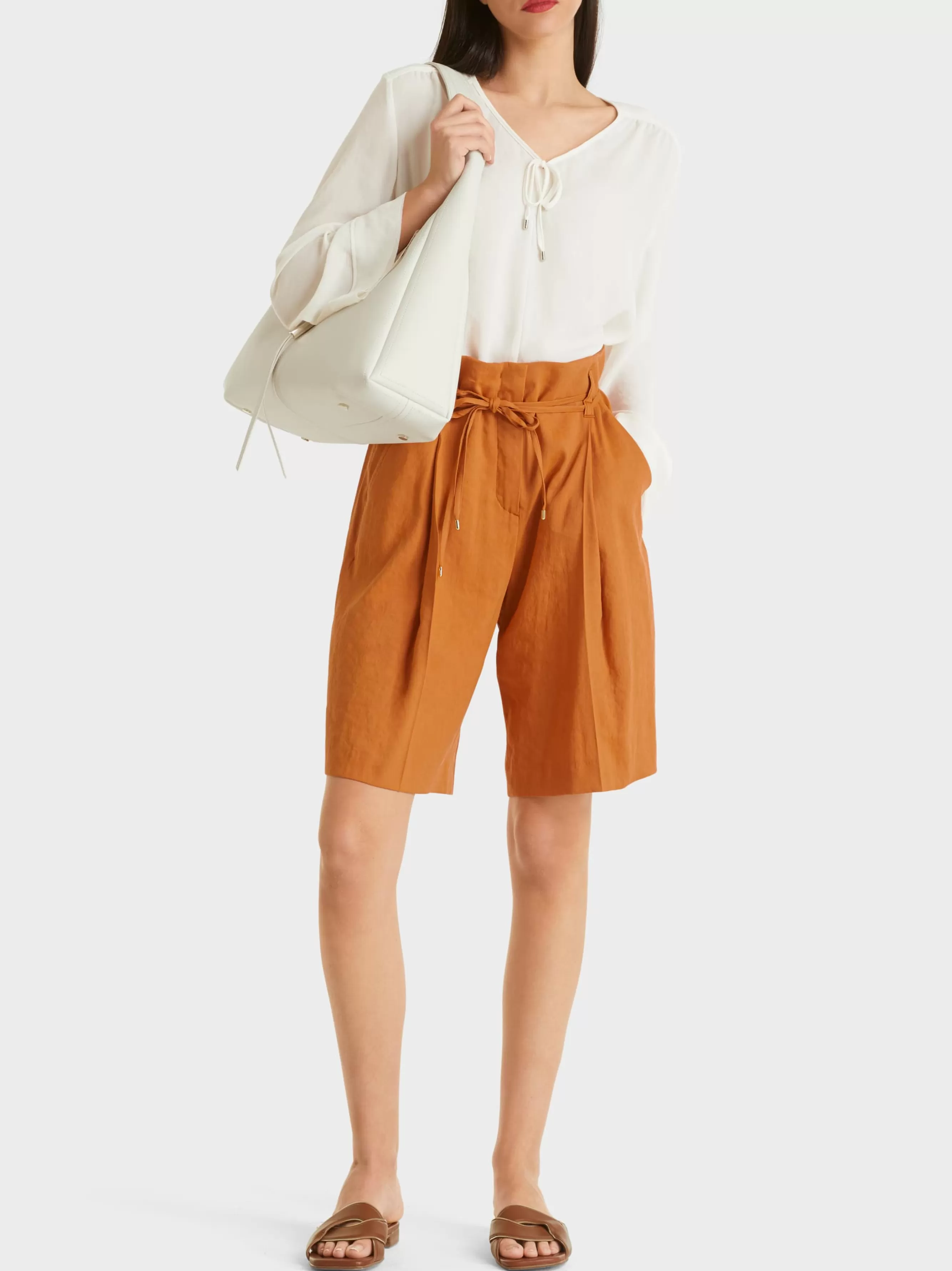 Marc Cain Hosen-MODELL WICHITA – HOSE IM PAPERBAG-STYLE bright ochre