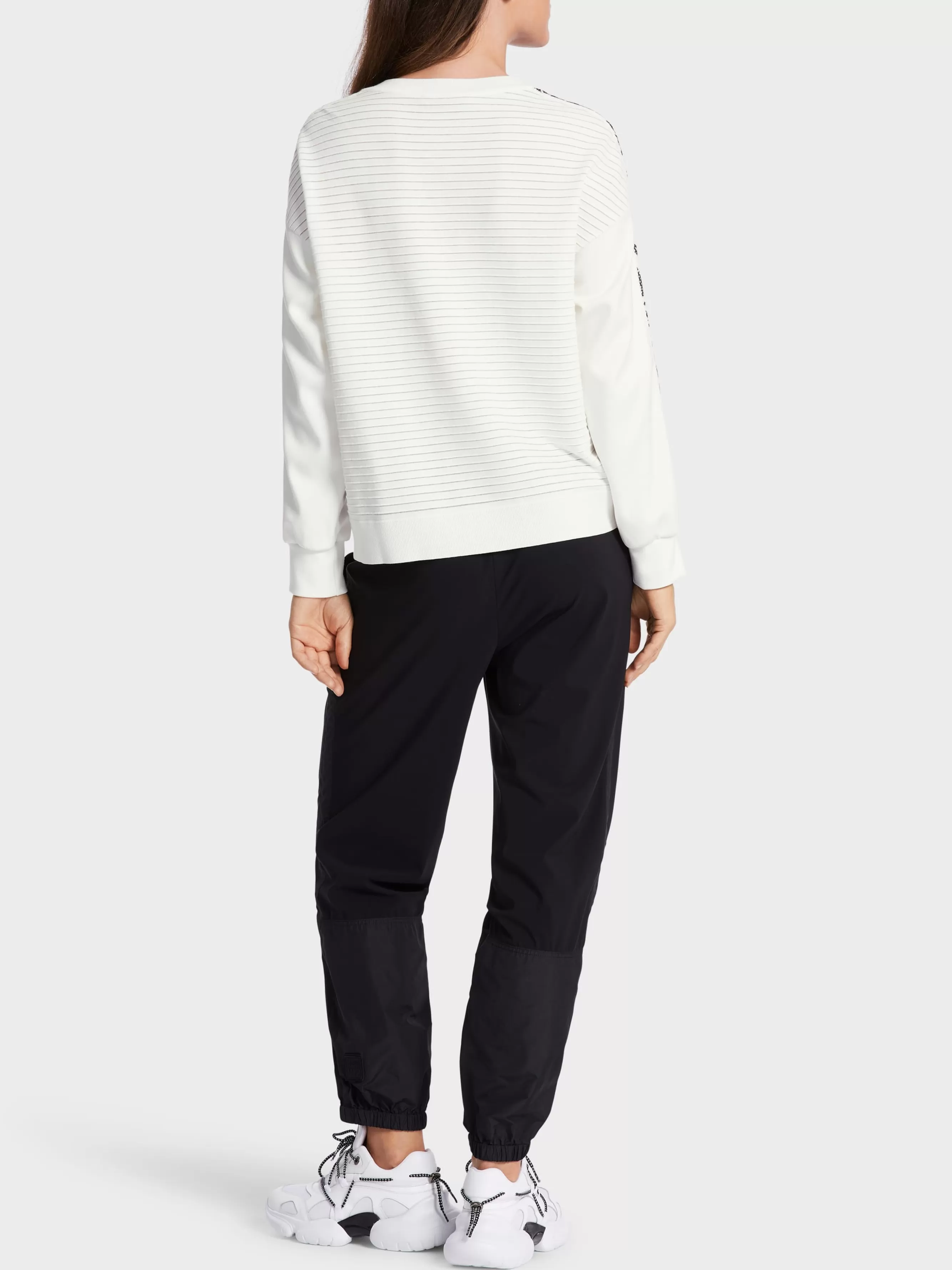 Marc Cain Pullover & Sweatshirts | Strick-SWEATER MIT PRINT KNITTED IN GERMANY white and black