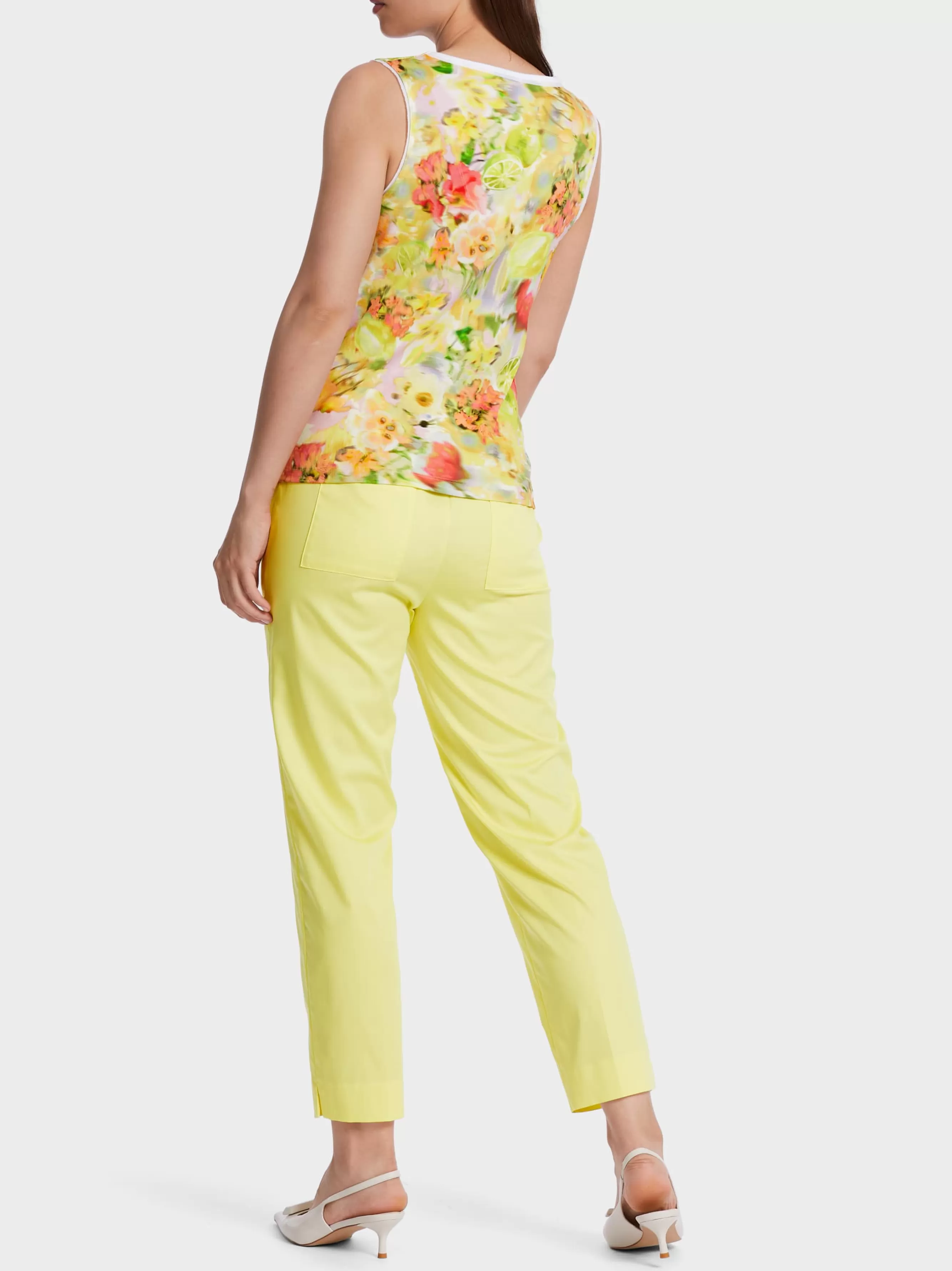 Marc Cain Shirts & Tops-TOP IM BLURRY BLUMEN-DESSIN pale lemon