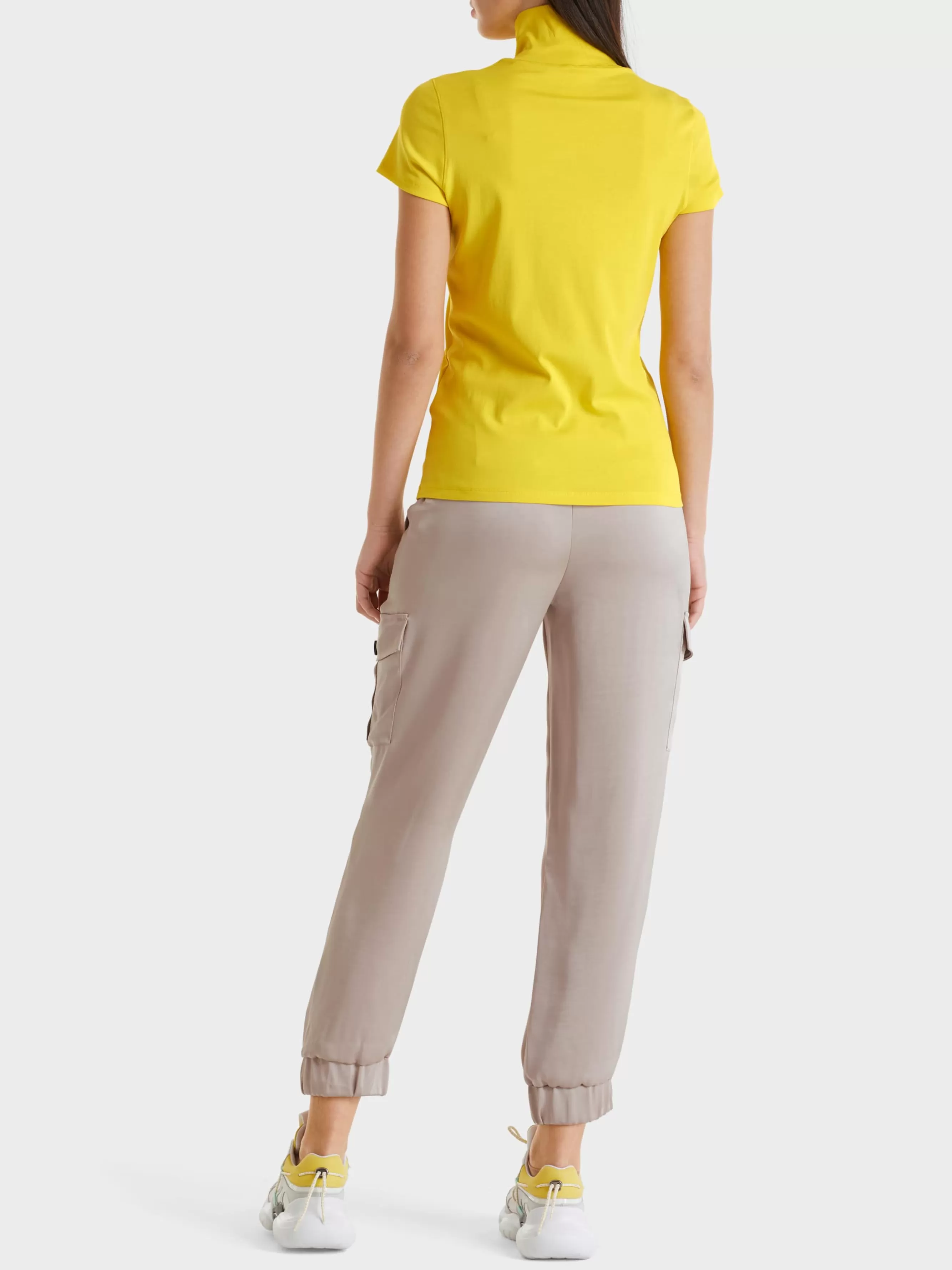 Marc Cain Shirts & Tops-T-SHIRT MIT GESCHLITZTEM MOCK-NECK bright sulphur