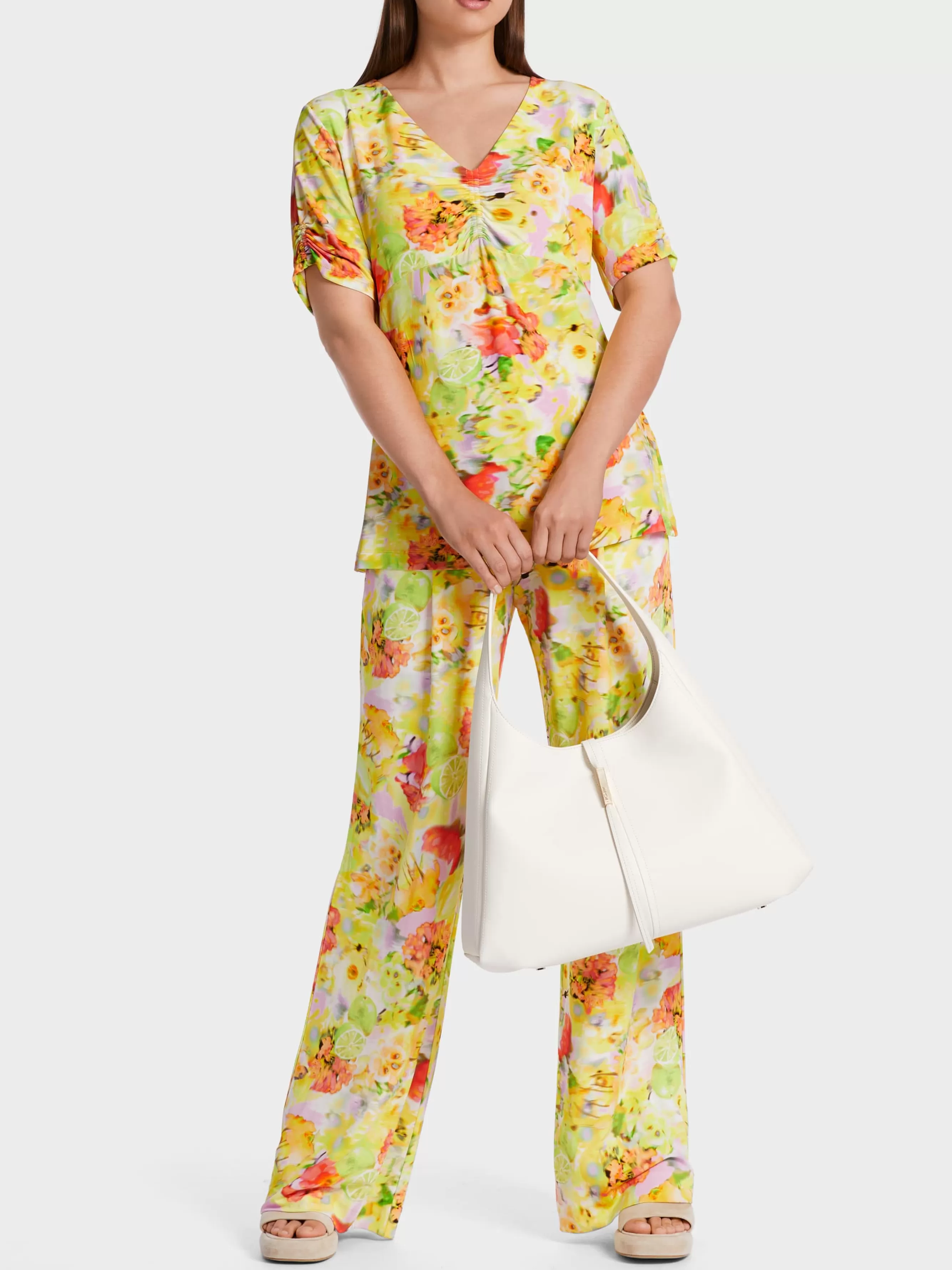 Marc Cain Blusen & Tuniken | Shirts & Tops-T-SHIRT MIT SMOK-DETAILS pale lemon