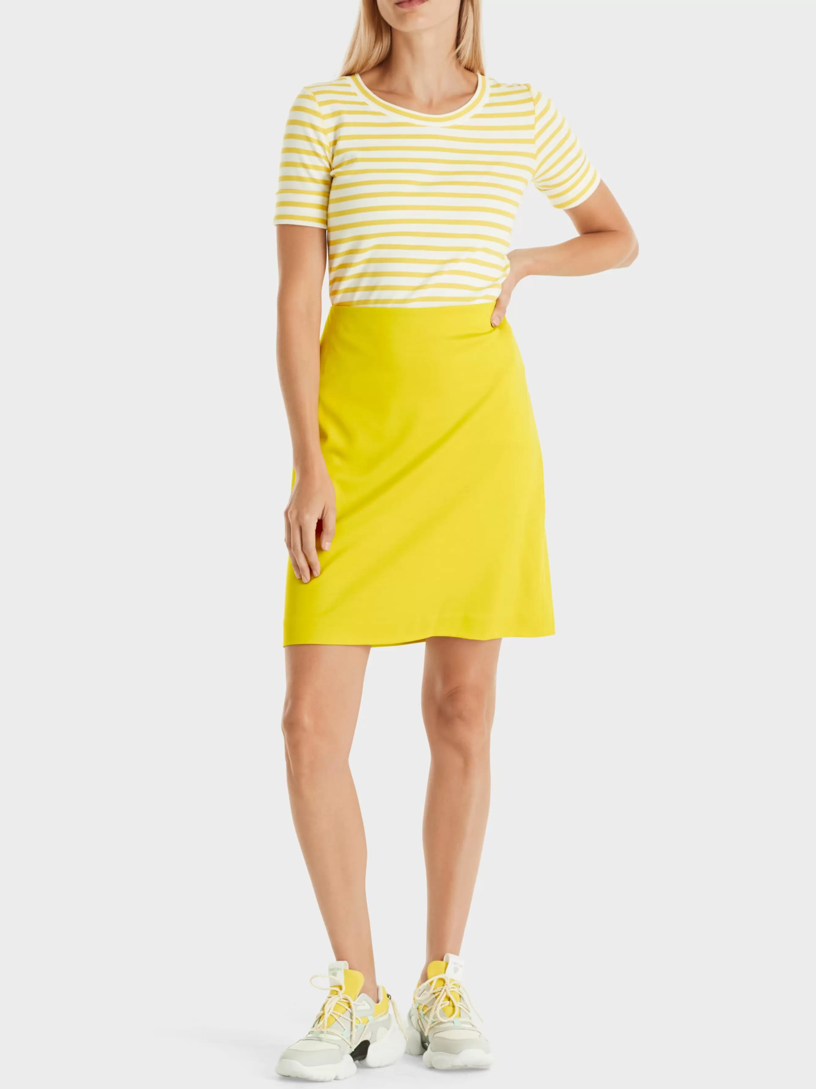 Marc Cain Shirts & Tops-T-SHIRT MIT STREIFEN bright sulphur